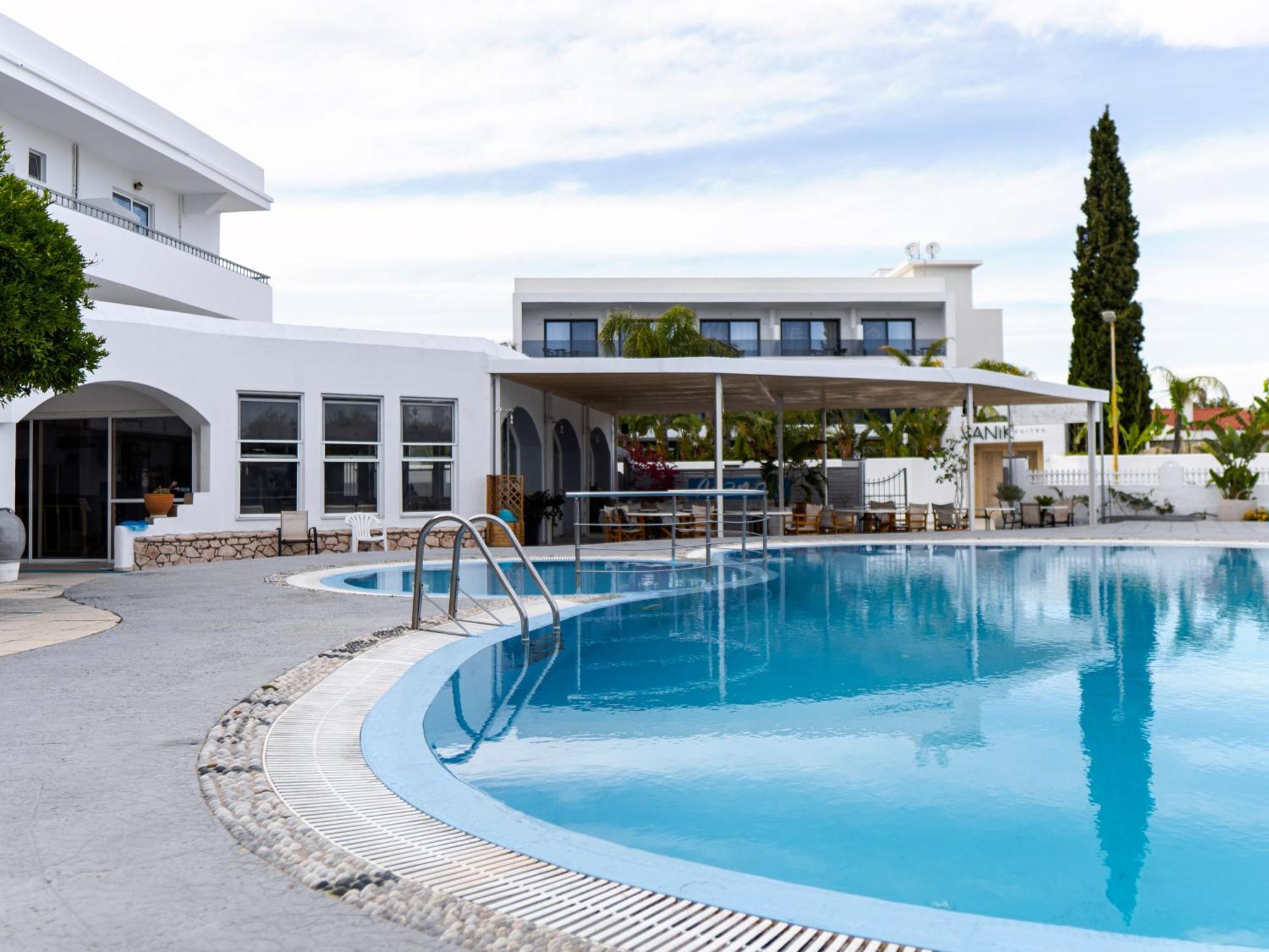 Manos Pension Faliraki Exterior foto